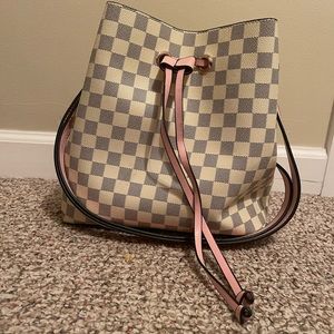 Boutique black and white checkered shoulder bag